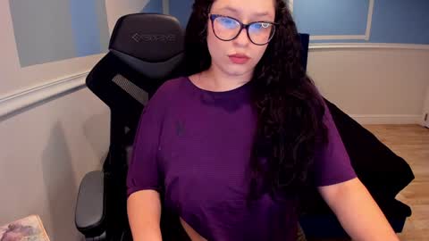 Snapshot of gaaby_ chatting on 12-18-24, 01:48 gaaby  online show from 12-18-24, 01:48
