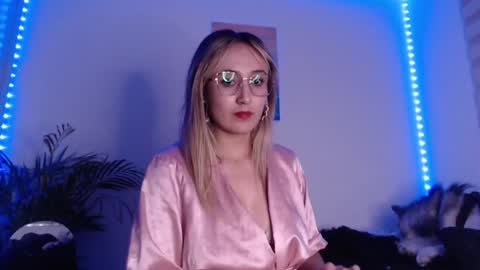 Gabriela online show from 02-07-25, 02:19