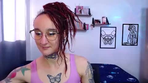 Snapshot of gabby_moon09 chatting on 10-09-25, 12:14 gabby_moon09 online show from 10-09-25, 12:14
