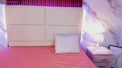 Snapshot of gabby_scott chatting on 05-05-26, 12:13 gabby_scott online show from 05-05-26, 12:13