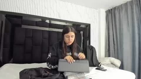 Gabby And Dominic online show from 08-01-26, 12:04