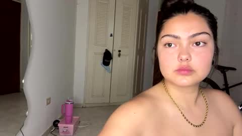 gabbyfoox online show from 01-31-25, 05:42