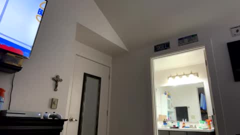 Snapshot of gabed72 chatting on 02-02-26, 02:32 Gabe online show from 02-02-26, 02:32