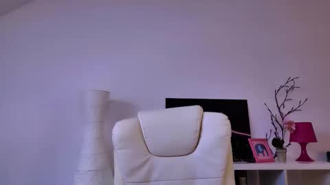 GabiCarter online show from 05-31-26, 08:54