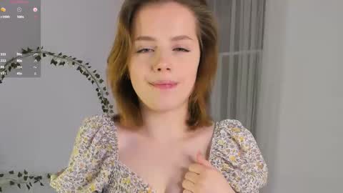 Snapshot of gabimeshuggah chatting on 10-18-25, 09:15 Gabi online show from 10-18-25, 09:15