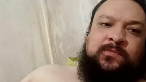 Snapshot of gaboo0815 chatting on 01-01-25, 02:31 Gaboo online show from 01-01-25, 02:31