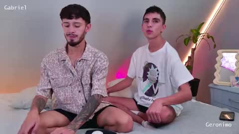 Snapshot of gabriel_and_geronimo chatting on 01-12-26, 09:42 gabriel_and_geronimo online show from 01-12-26, 09:42