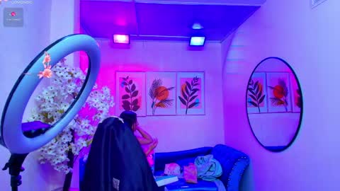 Gabby  online show from 04-23-26, 12:15