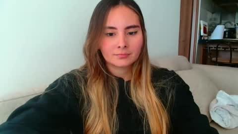 Gabriela Miller online show from 10-17-25, 06:32