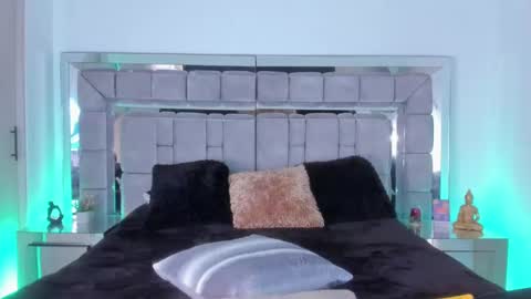 Gabriela Montes online show from 01-12-25, 03:17