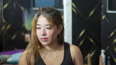Gabriela salgado online show from 06-06-26, 10:53