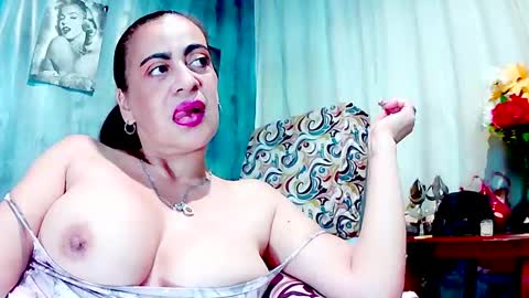 Gabriella Lopez online show from 01-15-25, 12:47