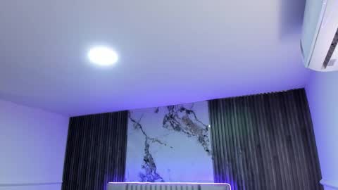 Snapshot of gabrielakassi chatting on 09-17-25, 11:01 Gabriela Kassi online show from 09-17-25, 11:01