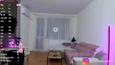 Snapshot of gabrielalove_ chatting on 02-19-25, 11:57 Gabrielaaaa online show from 02-19-25, 11:57