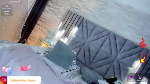 Gabriela online show from 09-27-25, 05:18