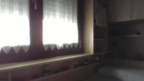 Gabriele online show from 11-19-25, 02:06