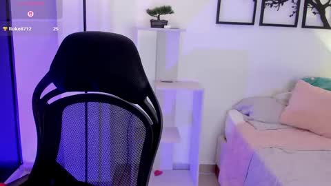 Gabriella online show from 03-10-25, 09:29