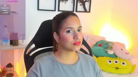 Gabriella online show from 05-13-26, 10:49