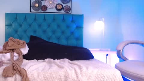 GABY online show from 01-11-25, 01:59