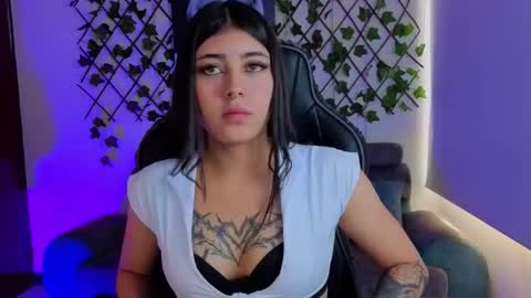 Snapshot of gabriella_live_ chatting on 02-05-26, 02:22 gabriella_live_ online show from 02-05-26, 02:22