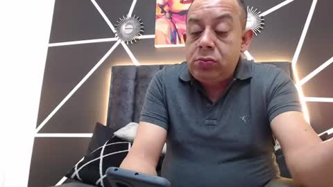 gabrielyabigail online show from 06-12-26, 07:24