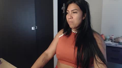 Snapshot of gaby_bluexx chatting on 05-06-26, 11:37 Gaby Blue online show from 05-06-26, 11:37