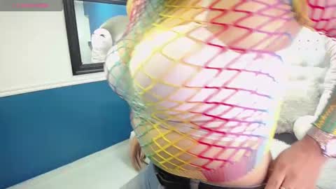 gabriela online show from 02-11-25, 04:56