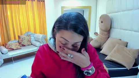 gabriela online show from 03-10-25, 01:10