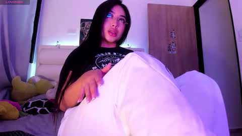 Snapshot of gabydesire chatting on 01-10-26, 06:15 GABY DESIRE online show from 01-10-26, 06:15