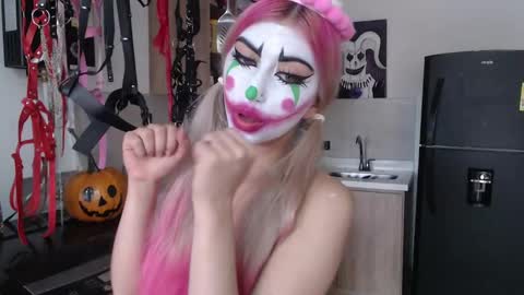 Snapshot of gabygumms chatting on 10-08-25, 02:47 gabygumms online show from 10-08-25, 02:47