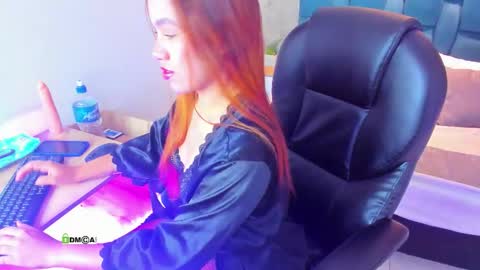 Snapshot of gabyjackson1 chatting on 10-27-25, 11:36 Gaby Jackson1 online show from 10-27-25, 11:36