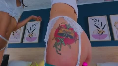Snapshot of gabypetit chatting on 09-22-25, 08:11 Gaby online show from 09-22-25, 08:11