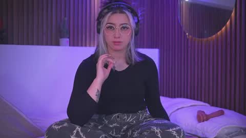gabyrose9 online show from 06-18-26, 10:58