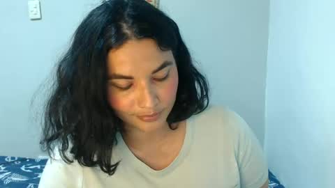 Snapshot of gabysot chatting on 06-16-26, 09:06 gabysot online show from 06-16-26, 09:06
