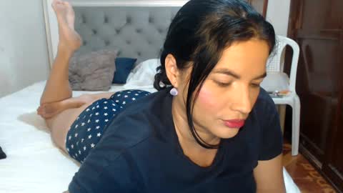 Snapshot of gabysot chatting on 07-15-26, 05:18 gabysot online show from 07-15-26, 05:18