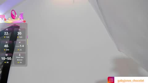 gabyyjones online show from 11-13-25, 11:20