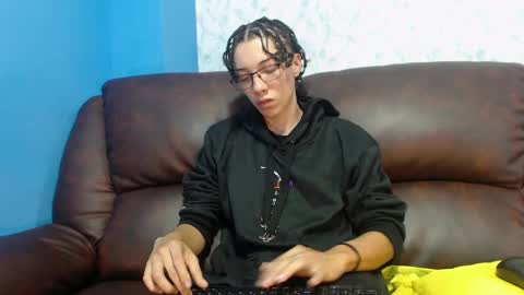 Snapshot of gadiel_sex chatting on 02-07-25, 06:45 gadiel_sex online show from 02-07-25, 06:45