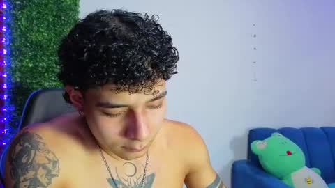 Snapshot of gael_david chatting on 04-16-26, 05:08 Gael online show from 04-16-26, 05:08