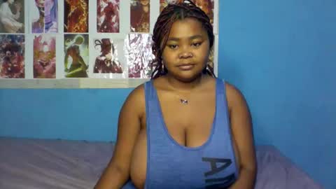 Snapshot of gaelle0 chatting on 02-24-26, 11:03 gaelle0 online show from 02-24-26, 11:03