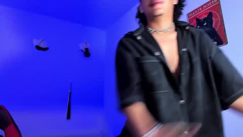 Snapshot of gaeloconner chatting on 12-21-24, 05:03 Gael Conner online show from 12-21-24, 05:03