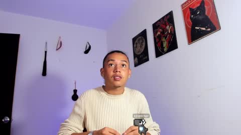 Snapshot of gaeloconner chatting on 01-09-25, 05:11 Gael Conner online show from 01-09-25, 05:11