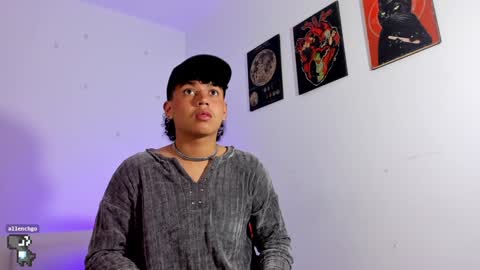 Snapshot of gaeloconner chatting on 01-24-25, 02:49 Gael Conner online show from 01-24-25, 02:49