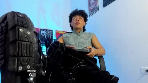 Snapshot of gaeloconner chatting on 03-01-25, 03:43 Gael Conner online show from 03-01-25, 03:43