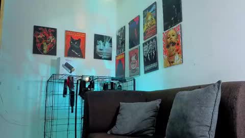 Snapshot of gaeloconner chatting on 09-19-25, 01:29 Gael Conner online show from 09-19-25, 01:29