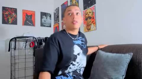 Snapshot of gaeloconner chatting on 09-23-25, 02:58 Gael Conner online show from 09-23-25, 02:58