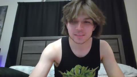 Snapshot of gagemillerx chatting on 09-09-25, 03:06 Gage online show from 09-09-25, 03:06