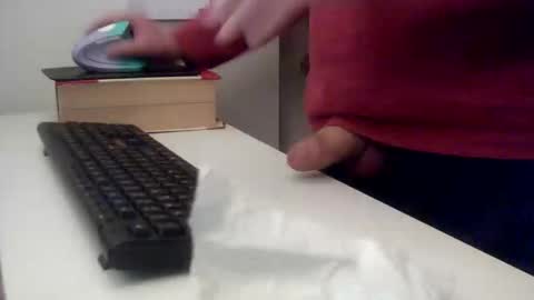Snapshot of gagjno chatting on 05-18-26, 02:23 gagjno online show from 05-18-26, 02:23