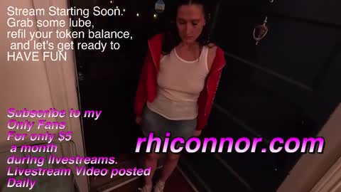 Snapshot of gagngush chatting on 10-23-25, 11:14 Rhi Connor   online show from 10-23-25, 11:14