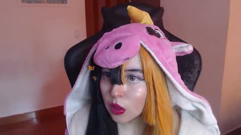 Snapshot of gakomenoshida chatting on 03-04-26, 10:16 Kate 3 online show from 03-04-26, 10:16