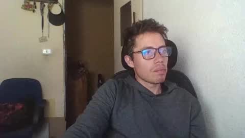 Snapshot of galen_0 chatting on 12-02-24, 05:59 galen_0 online show from 12-02-24, 05:59